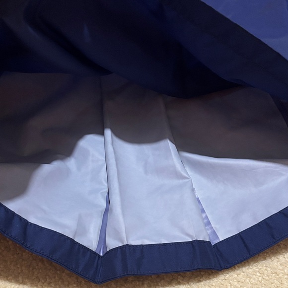 L.L. Bean Women's Raincoat - Picture 16 of 16